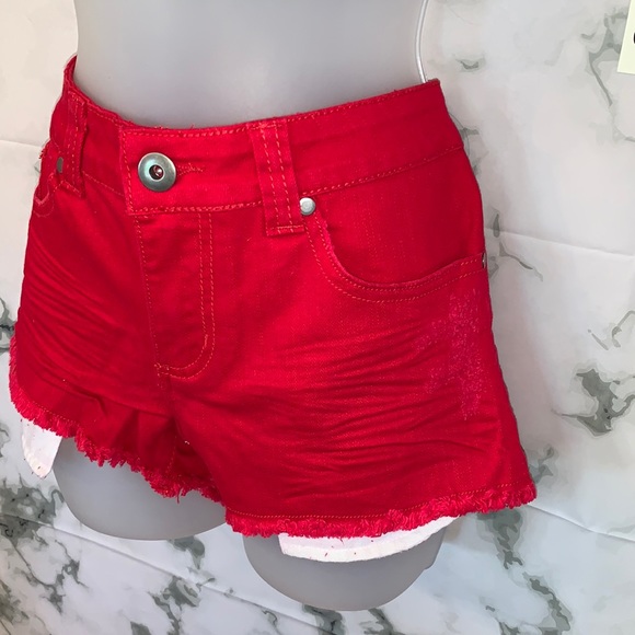 Distressed Raw Edge Red 5 Pocket Denim Shorts - Picture 5 of 16